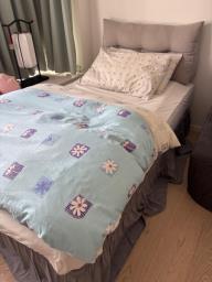 Selling Slumberland Royal Jewel Mattress image 1