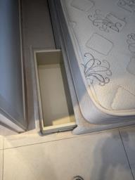 Simmons Beauty Rest Queen Size bed 5feet image 2