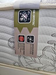 Simmons Double Mattress Mint Conditiion image 4