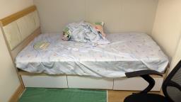 Single bed with mattress image 1
