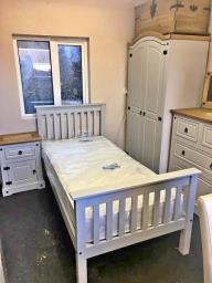 single wooden bed mattress image 1