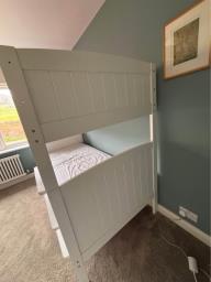 Single Wooden Bunk Bed With 2x Mattress image 3