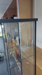 Glass display cabinet image 4