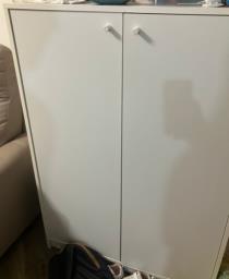 Ikea cabinet in great condition image 1