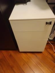Three drawers file cabinet metal image 1