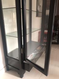 Traditional style display cabinet image 2