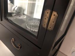 Traditional style display cabinet image 4