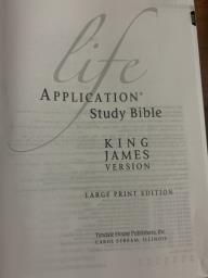 Life application study bible image 3