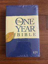 The one year bible image 1
