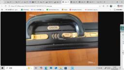 Sacchi leather case image 2