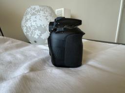 Canon 60d in Good Condition image 5