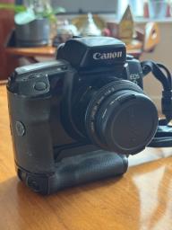 Canon Eos 5 with lens and bag image 2