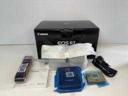 Canon Eos R7 325mp Mirrorless Camera image 1