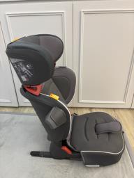 Chicco car seat image 5