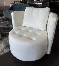 2 swivel sofa chairs image 2