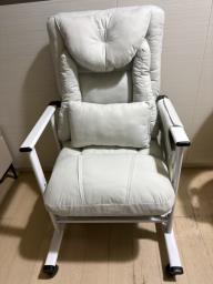 Brand new easy chair image 1