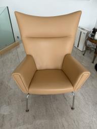 Genuine leather wing chair with leg-rest image 2