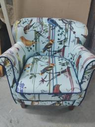 Luxury Sofa  Chair image 6