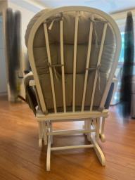 Rocking chair image 2