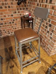 Stylish Bar Table High Chairs x 6 image 2