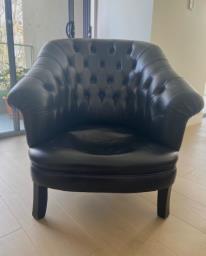 Top quality leather armchair image 1