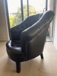 Top quality leather armchair image 3