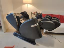 Ulove 2 massage chair image 1