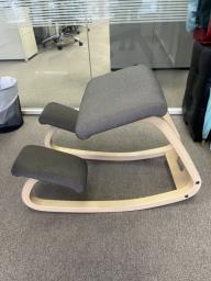 Varier Kneeling Chair image 1