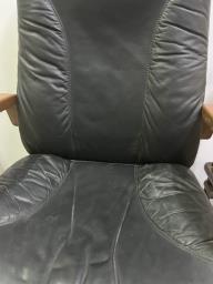 Vintage executive style chair image 3