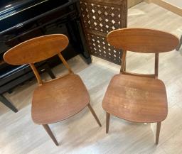 vintage wooden chairs 2 pcs for 1000 image 1