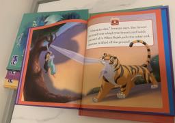 Disney princess 8 book set image 5