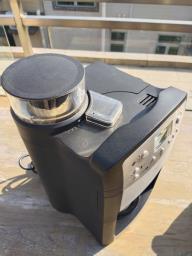 Coffee maker with grinder image 2