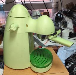 Loyola espresso machine image 3