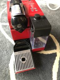 Perfect condition like new Delonghi image 5