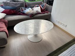 Marble tulip style coffee table image 2