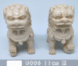 Chinese guardian lions different color a image 2