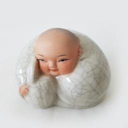 Circa 1940s Ceramic Figurine image 4