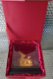 Just Gold B O C Figurine image 1