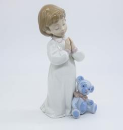 Lladro 6581 Night Time Blessings image 4