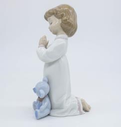 Lladro 6581 Night Time Blessings image 7