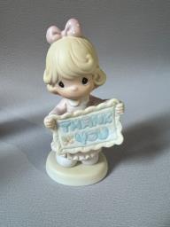 Precious Moments 10050 by size image 3