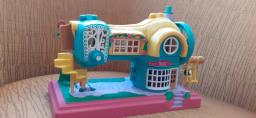 Vintage Sewing Machine Boutique Playset image 1
