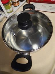 stainless steel cooking pot image 1