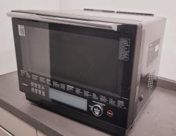 Steam Oven with Microwave function 30l image 1