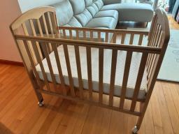 Baby Cot With Free Mattress image 4
