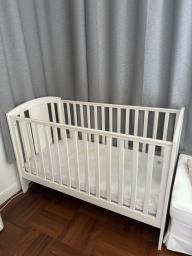 Mamas  Papas Cot image 1