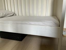 Used Idea Babytoddler Bed Full Set image 3