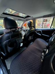 2011 Toyota Rav4 Deluxe 20 At image 9