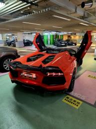 2013 Lamborghini Aventador Lp700 Roadste image 3