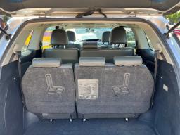 2013 Toyota Previa 24 image 6